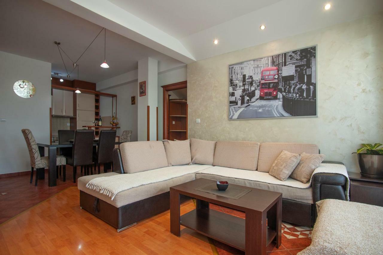 Dobrljanin Lux Apartment بودفا الغرفة الصورة