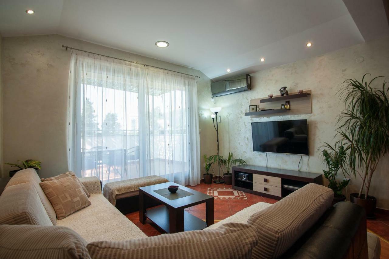 Dobrljanin Lux Apartment بودفا المظهر الخارجي الصورة